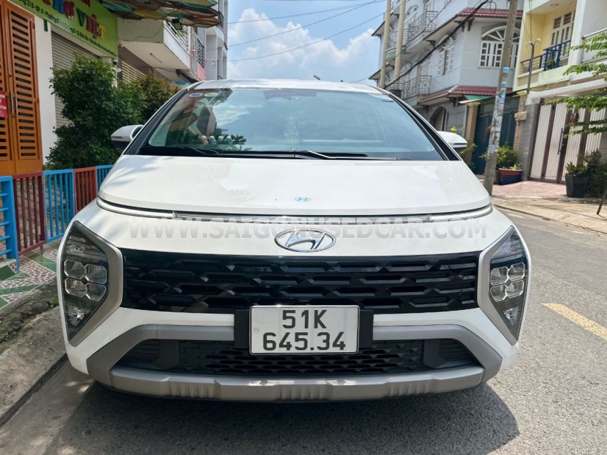 Hyundai Stargazer Cao cấp 1.5 AT 2022