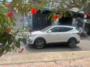 Xe Hyundai SantaFe 2.2L 4WD 2016