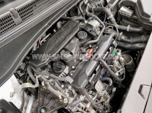 Xe Hyundai Custin Tiêu Chuẩn 1.5T 2024