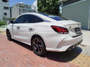 Xe MG 5 Luxury 1.5 AT 2022