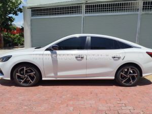 Xe MG 5 Luxury 1.5 AT 2022