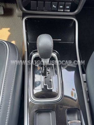 Xe Mitsubishi Outlander Premium 2.0 CVT 2023