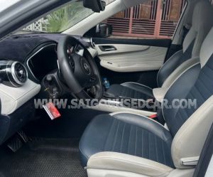 Xe MG HS 1.5T LUX 2024