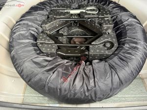 Xe MG ZS Standard 1.5 AT 2WD 2024