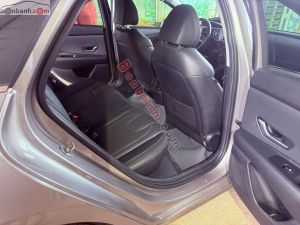 Xe Hyundai Elantra 1.6 AT Đặc biệt 2023