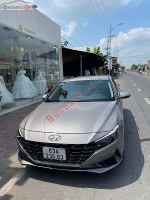 Xe Hyundai Elantra 1.6 AT Đặc biệt 2023