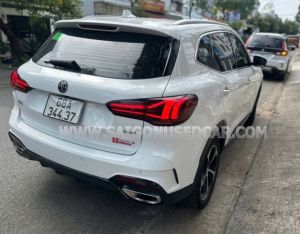 Xe MG HS 1.5T LUX 2024