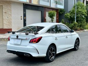 Xe MG 5 Luxury 1.5 AT 2024