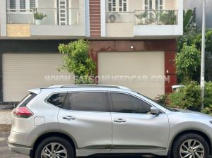 Xe Nissan X trail 2.5 SV 4WD Premium 2018