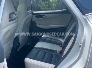 Xe MG HS 1.5T LUX 2024