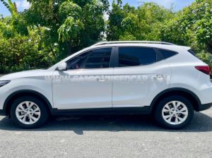 Xe MG ZS Standard 1.5 AT 2WD 2024