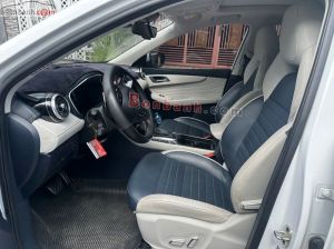 Xe MG HS 1.5T LUX 2024