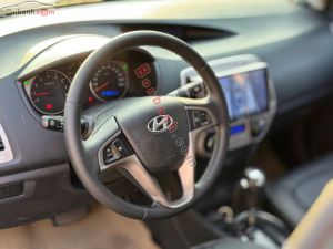 Xe Hyundai i20 1.4 AT 2011
