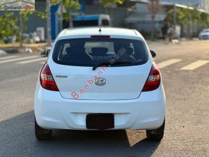 Xe Hyundai i20 1.4 AT 2011