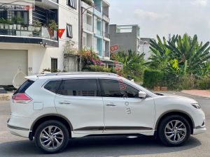 Xe Nissan X trail 2.5 SV 4WD Premium 2018