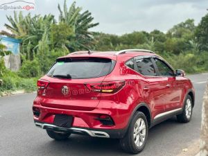 Xe MG ZS Standard 1.5 AT 2WD 2024