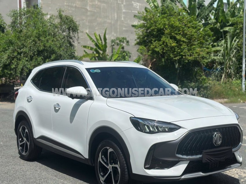 MG HS 1.5T LUX 2024