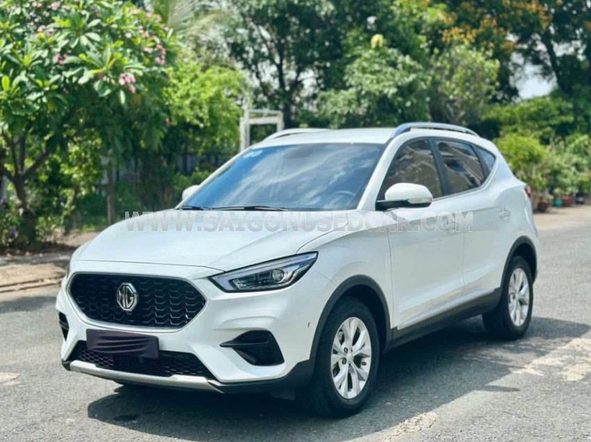 MG ZS Standard 1.5 AT 2WD 2025
